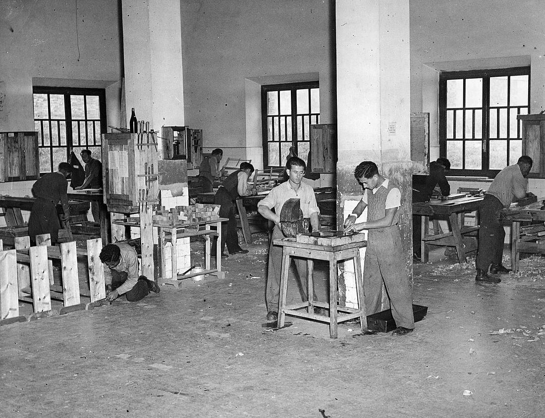 Archive Photograph