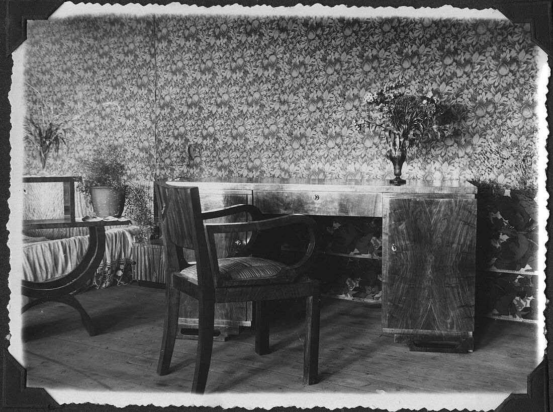 Archive Photograph